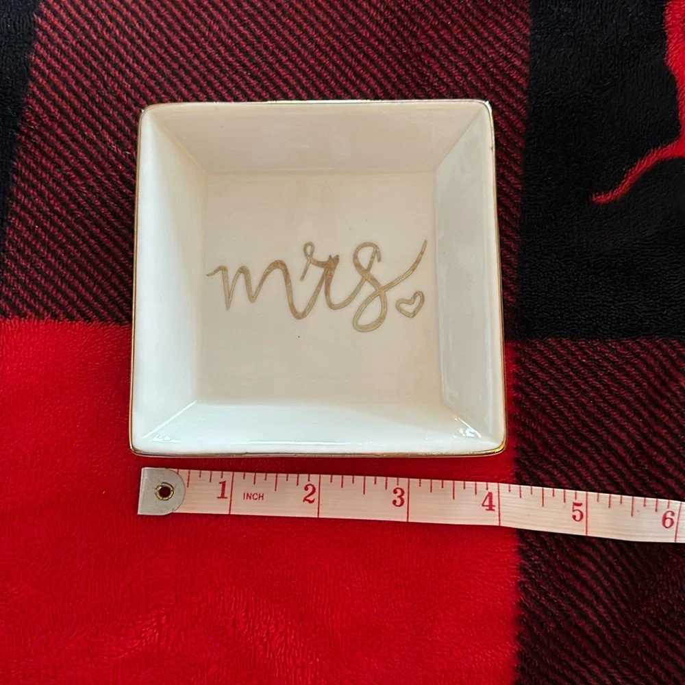 N/A mrs ring